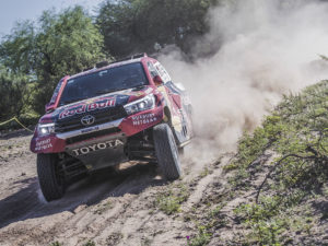 Al-Attiyah volvió a ganar, Walkner y Sainz siguen firmes en la punta