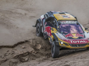 Sainz, Casale y Walkner se afianzan como líderes del Dakar