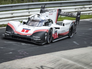 El Porsche 919 Hybrid Evo destroza el récord de vuelta de Nürburgring: 5:19.55 minutos