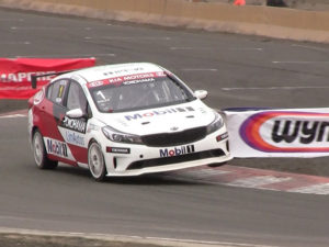 Salvador Ricci gana la octava fecha en la TC 2000 y se pone a tiro del bicampeonato