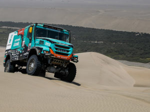 Victoria de IVECO y Gerard De Rooy en la sexta etapa del Rally Dakar