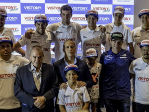 Vistony Racing Team presenta su renovado equipo para el 2019