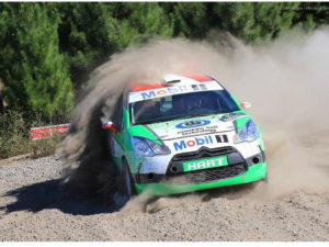 El piloto Mario Hart ganó   en su debut en el Rally Mobil de Chile