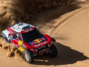 Dakar 2020: Primax renueva su confianza con Sainz y Peterhansel y se aventura en el desierto árabe