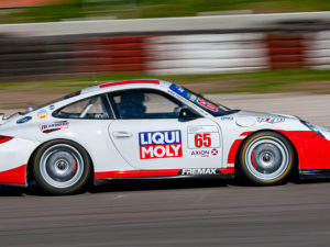 Riflo Flores se vuelve a subir al podio de la Porsche GT3 Cup de Argentina y el campeonato es posible