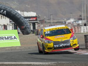 Juan Carlos Tassara del Team Dunlop cierra una excelente temporada y se corona campeón de la TC2000