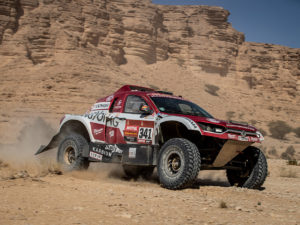 SsangYong Motorsport vuelve al top 25 en plena etapa maratón del Dakar