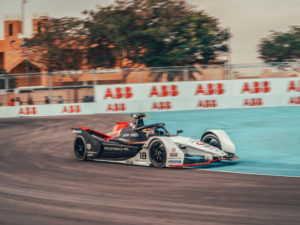 Porsche, con ilusión por ganar experiencia y marcar puntos en Chile