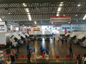 Hino entrega importante flota de camiones a la empresa de transportes Shon´s