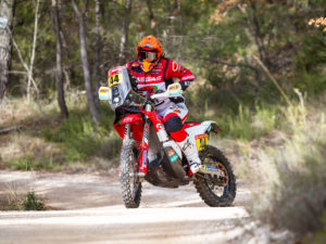 Laia Sanz, decidida a superar el Lyme y a terminar el Dakar