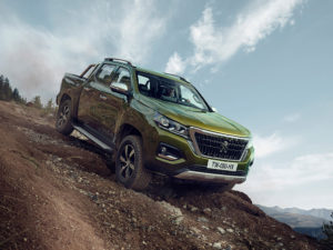 Peugeot lanzó su nueva pickup Landtrek en Latinoamérica