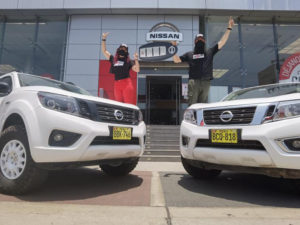 Los pilotos Fernanda Kanno y Alonso Carrillo descubren los destinos naturales del Perú con Nissan Frontier