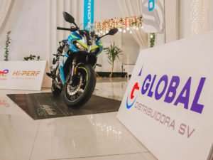 TotalEnergies presenta nueva línea de lubricantes HI-PERF para motocicletas en el norte del Perú