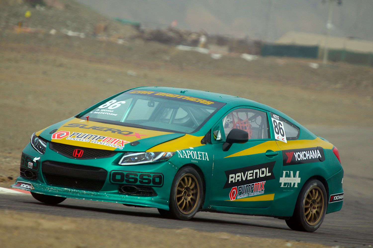 Álvaro Wong sale por la conquista del Autódromo de Tacna