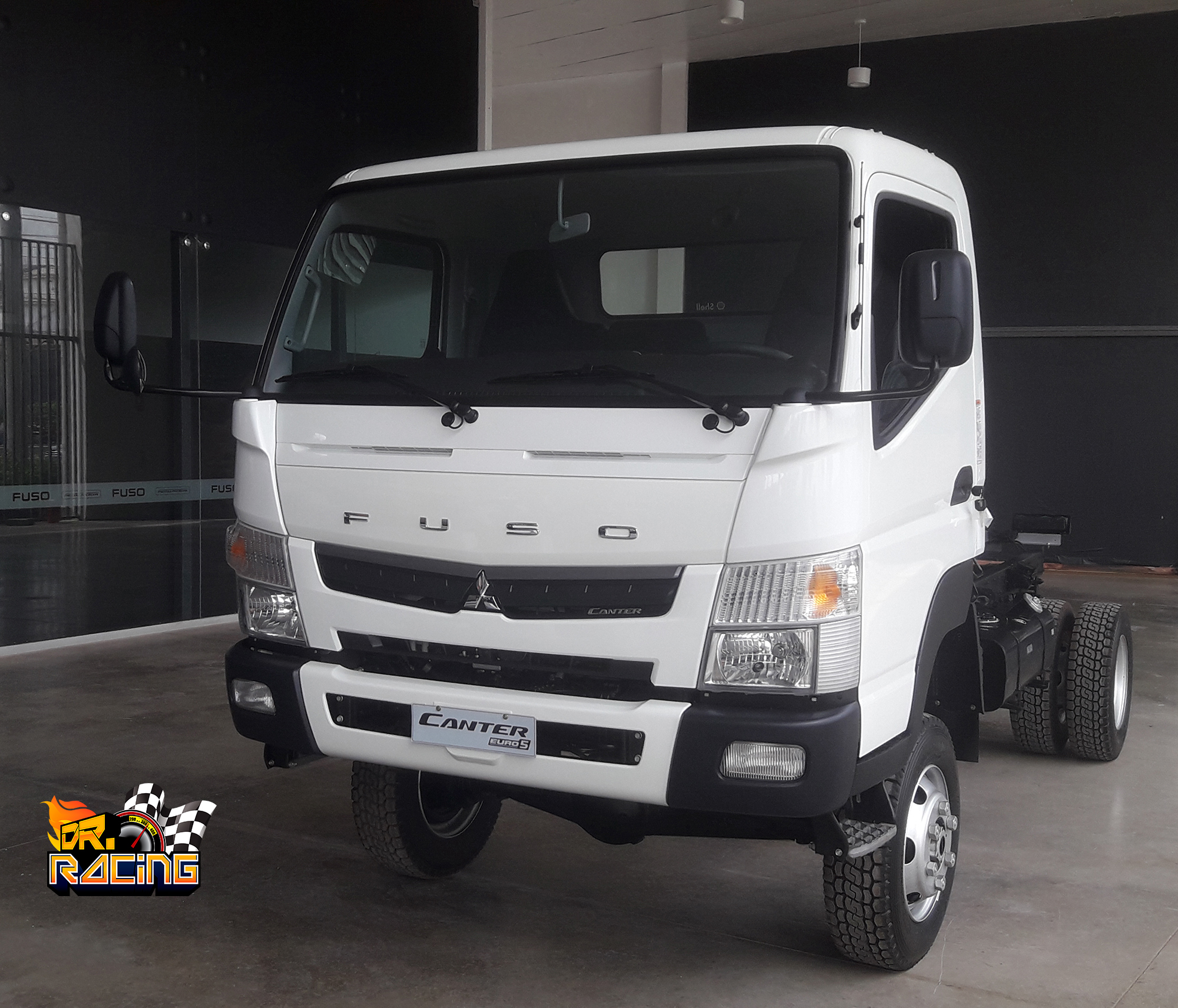 FUSO lanza el Canter 4×4: un camión ‘pura sangre’ para las necesidades todoterreno de los negocios en Perú