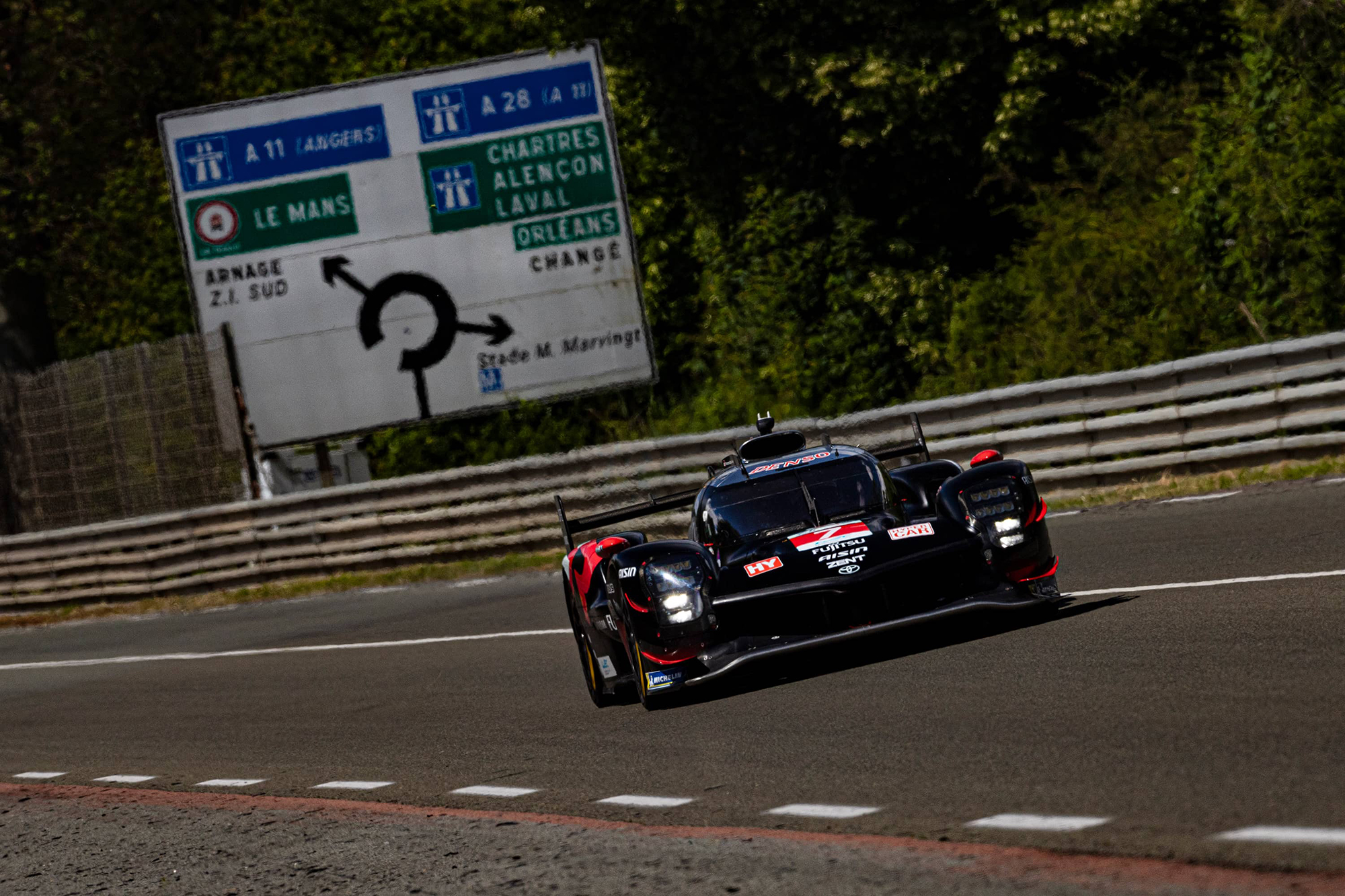 TOYOTA GAZOO Racing probó la pista de Le Mans