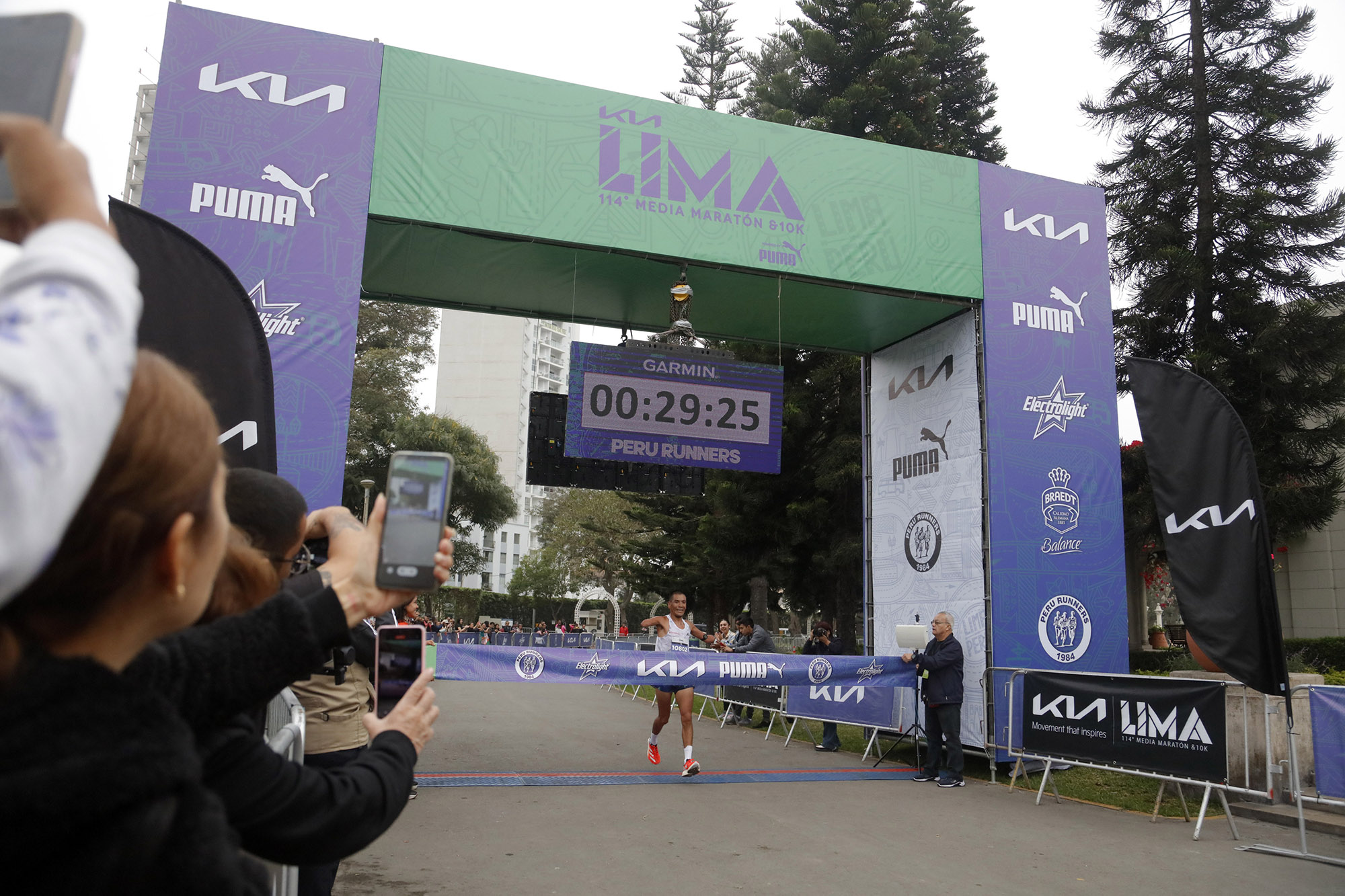 Kia Perú renueva su patrocinio con la Media Maratón de Lima & 10K 2024 y 2025