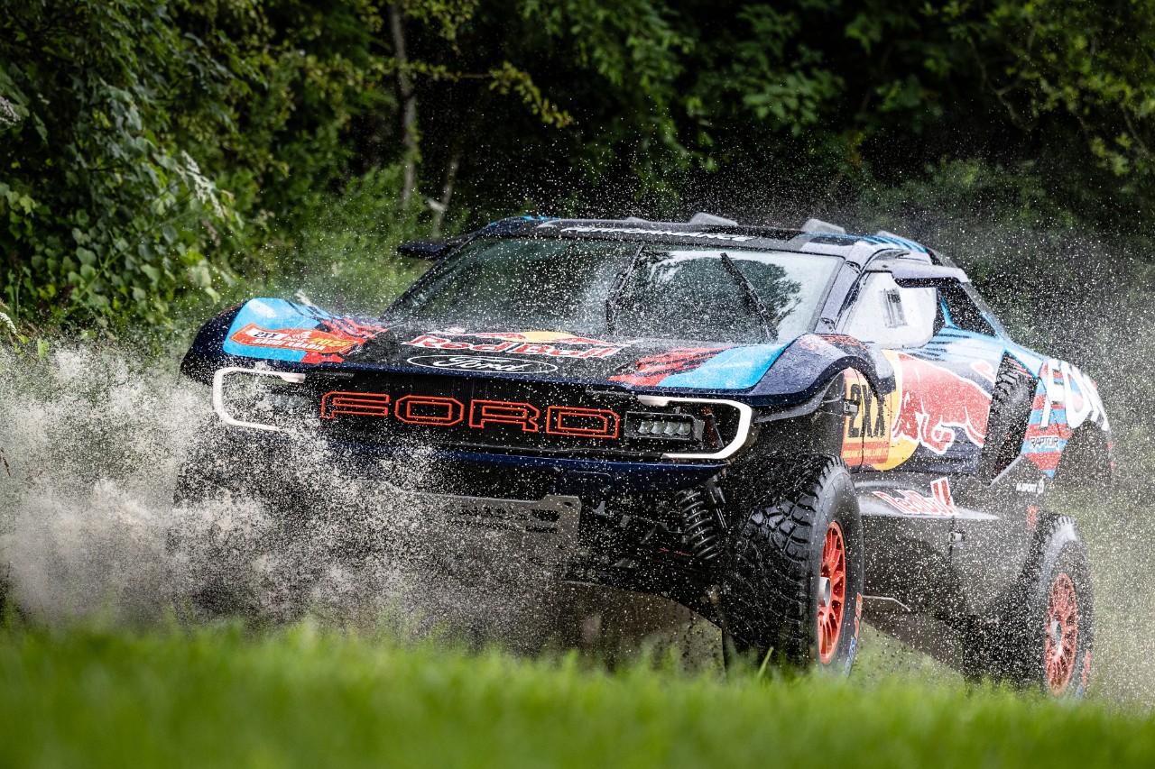 La nueva Ford Raptor T1+ es la cúspide del diseño y capacidad off-road