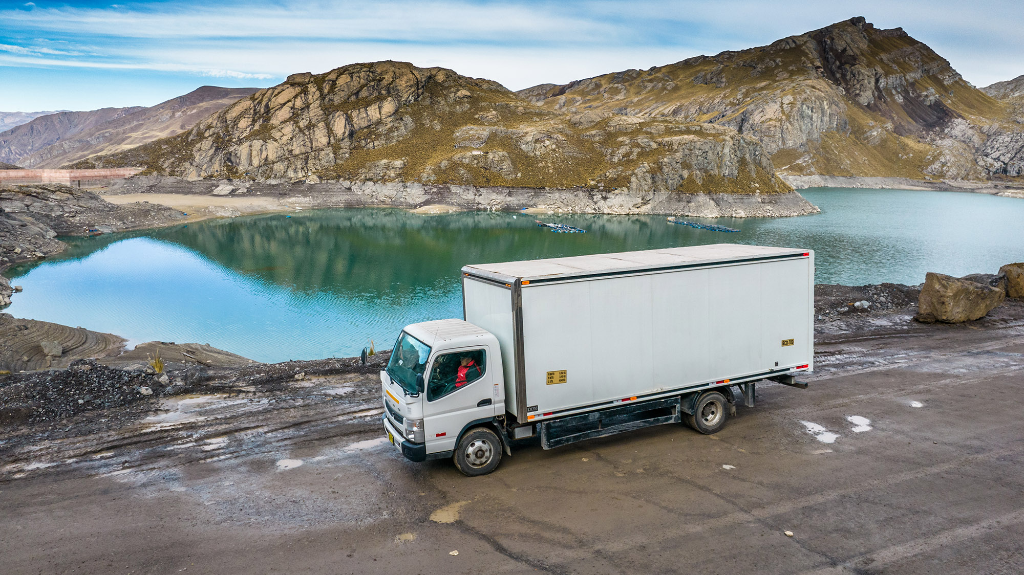 FUSO potencia la conducción eficiente de sus clientes en todo el país