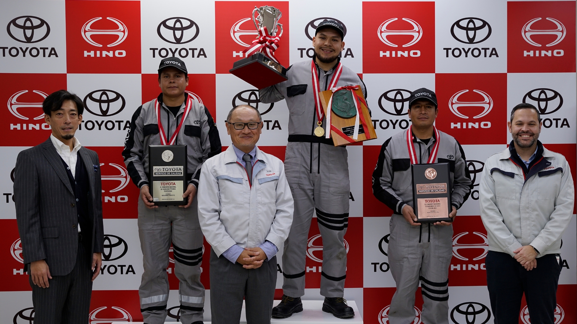 Toyota del Perú reconoció a sus mejores talentos en el Concurso de Habilidad Técnica Toyota & Hino 2024